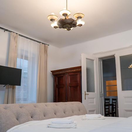 Casa Puscariu Apartment Brasov Exterior photo
