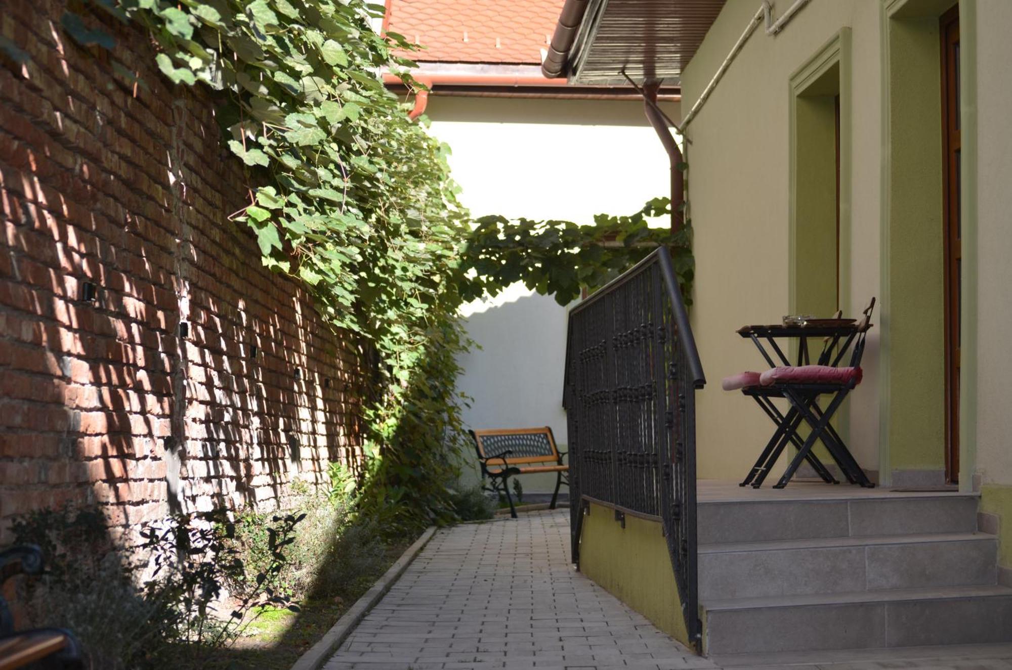 Casa Puscariu Apartment Brasov Exterior photo